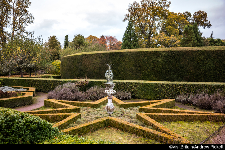 cawdor castle visit