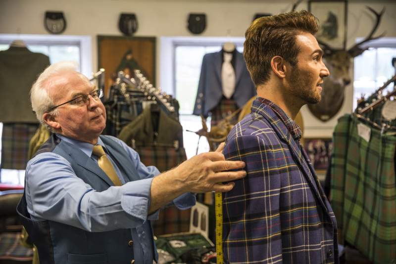 Kilt fitting