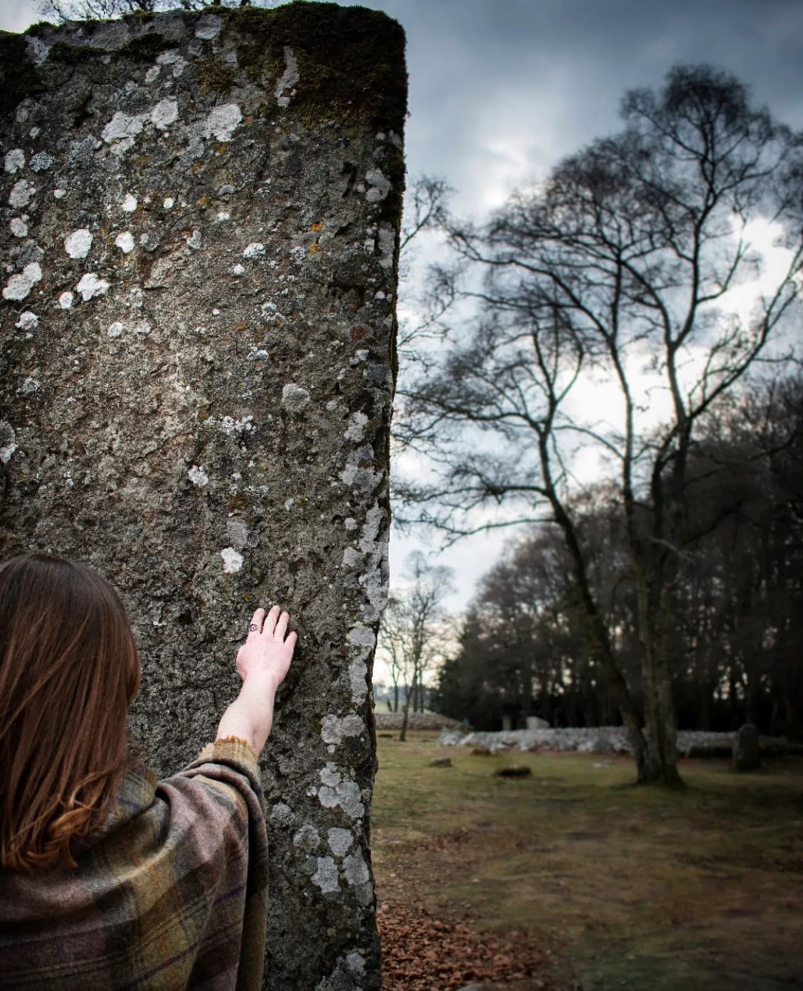 Outlander - clava cairns