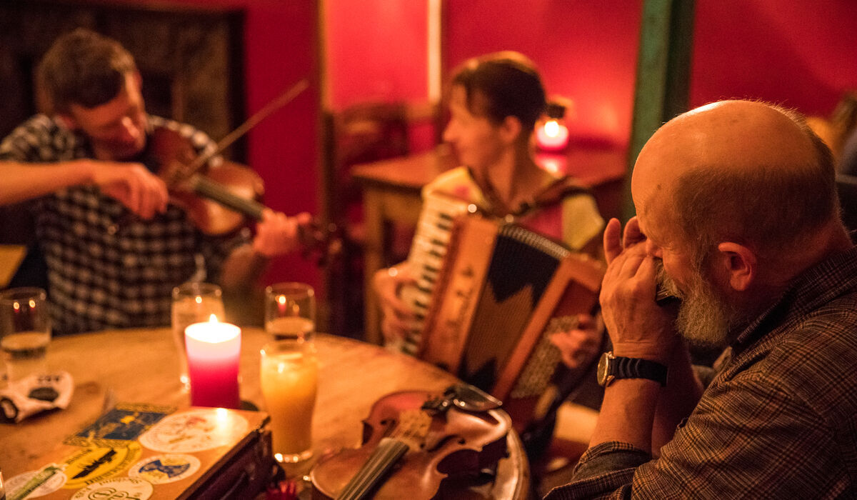 people playing traditional Scottish music 