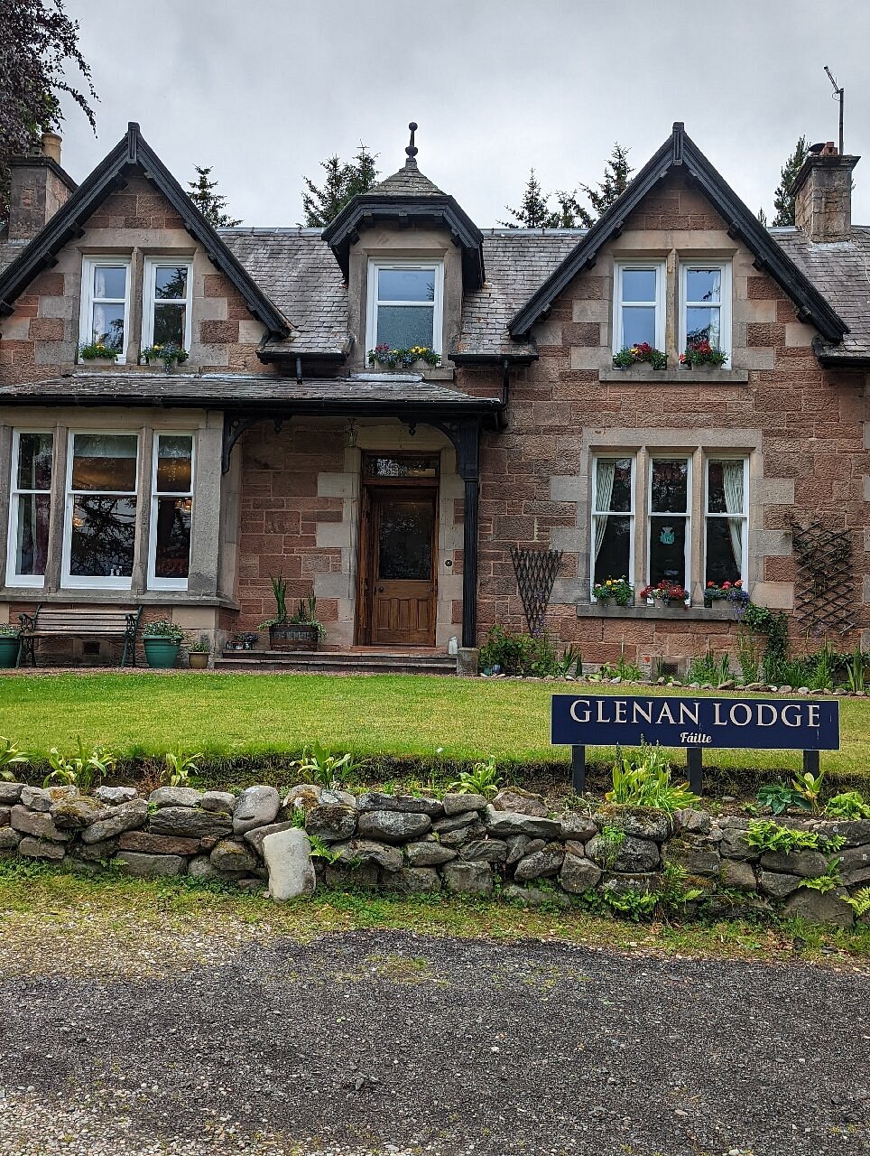 Glenan Lodge
